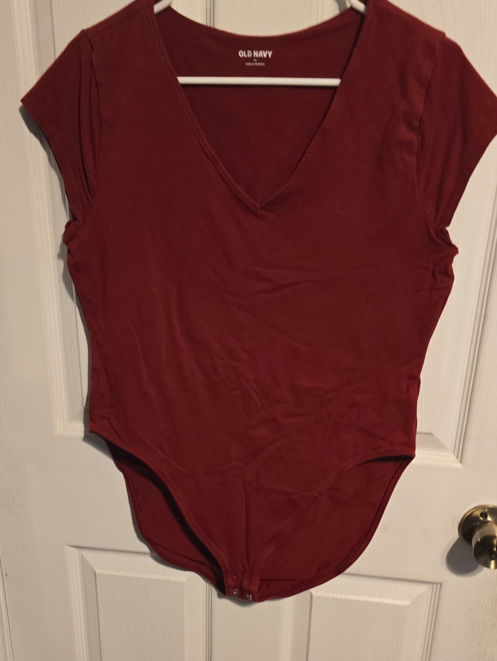 Old Navy Women's V-Neck Short Sleeve Bodysuit in Deep Wine